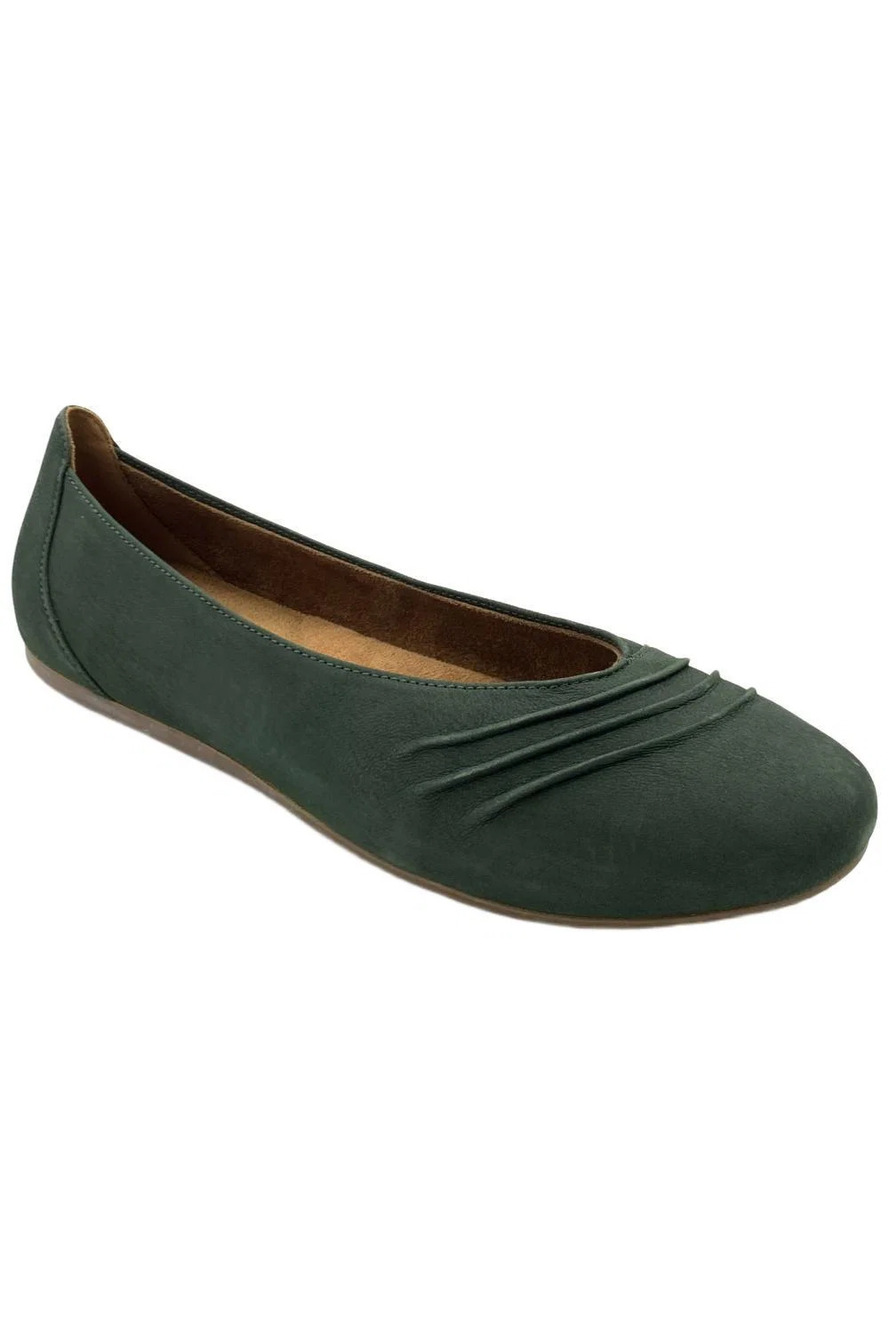SoftWalk Women's Safi Ballet Flat Dark Green - Narrow